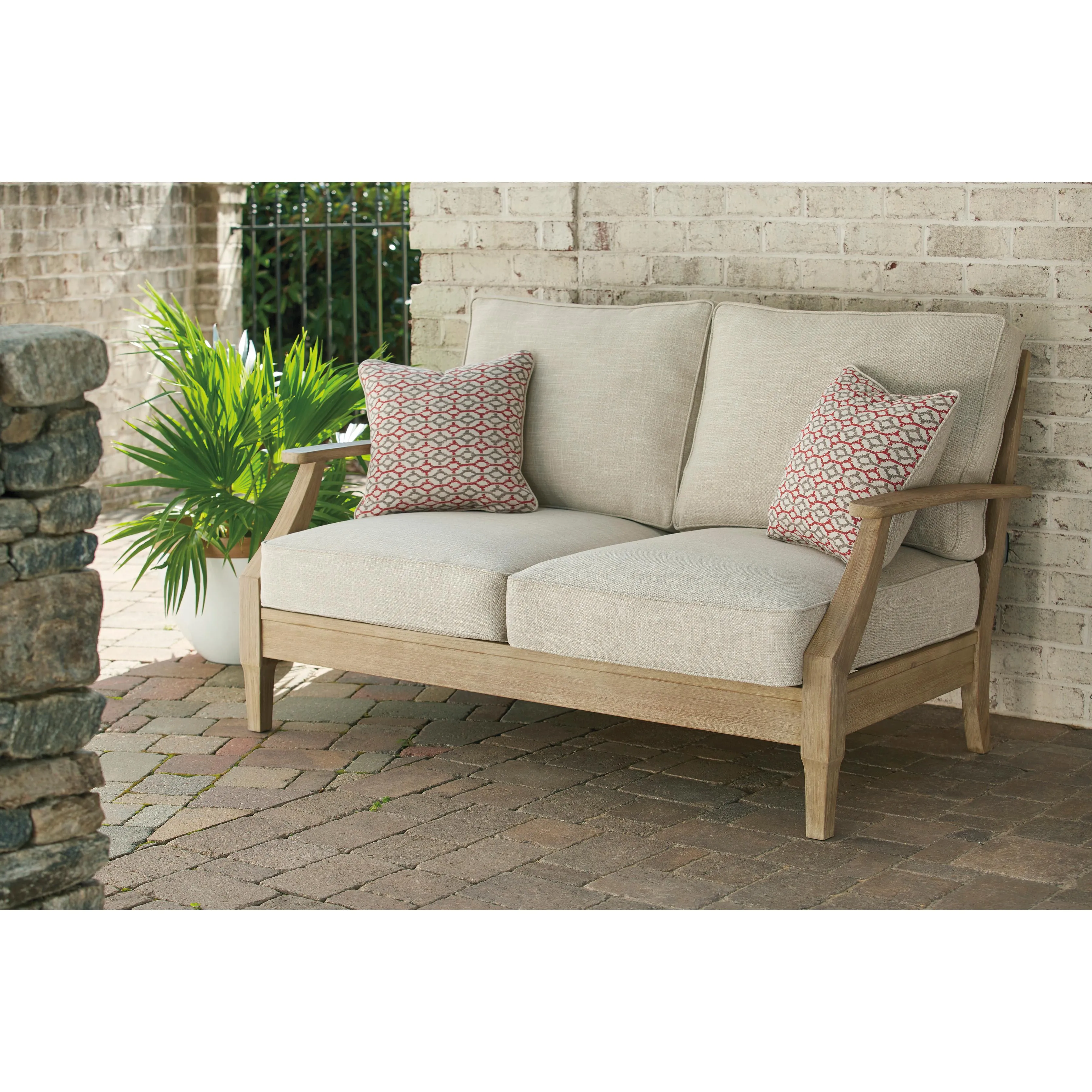 Signature Design by Ashley Clare View P801-835 Loveseat with Cushion
